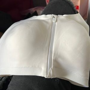 Lululemon Enlite Front-Zip Sports Bra High Support 34D White